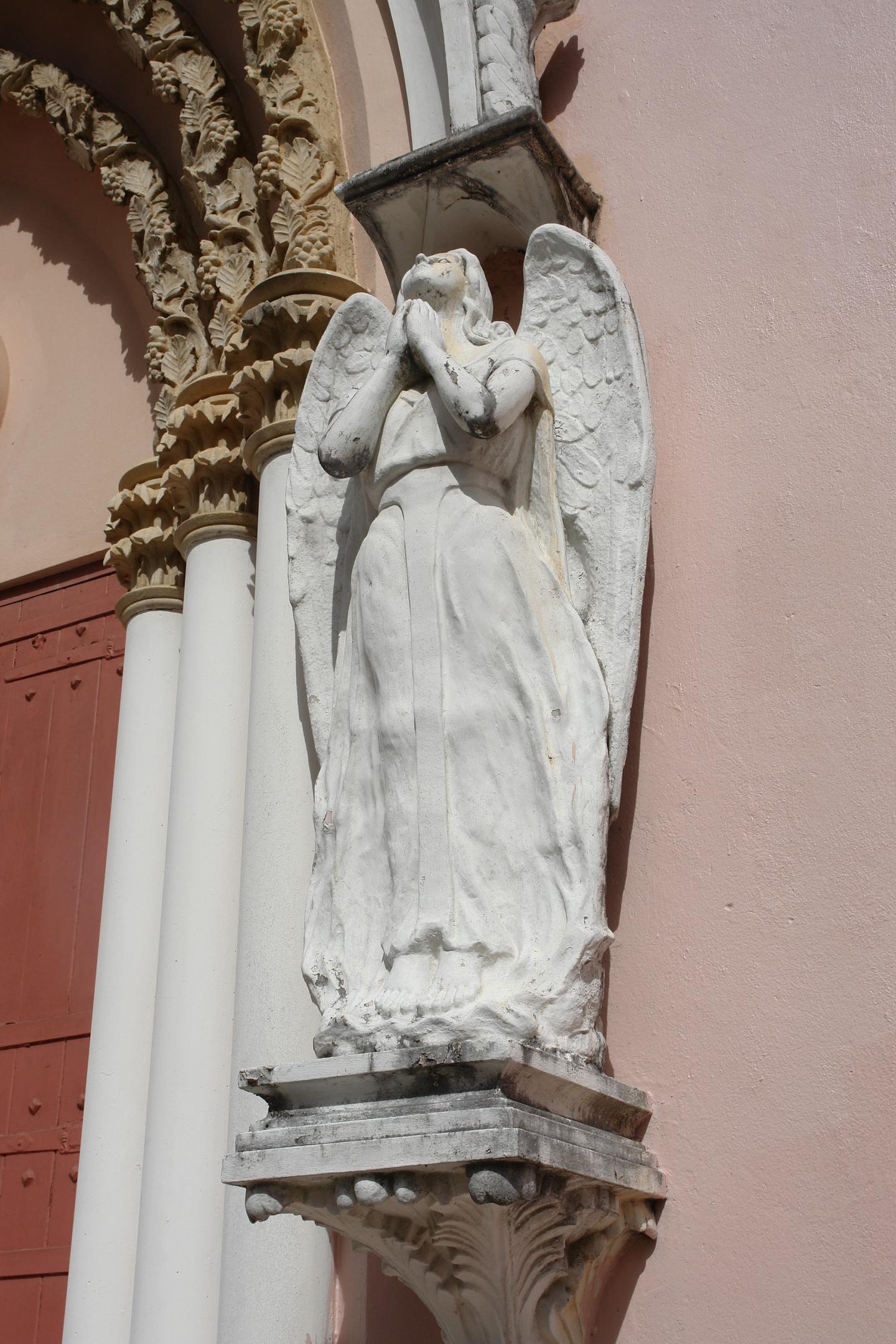 Colegio La Milagrosa - San Juan (Río Piedras) - 2011 00003